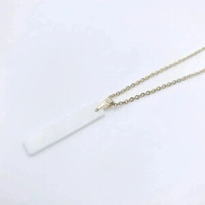 𝅺RECTANGLE Mother of Pearl Necklace